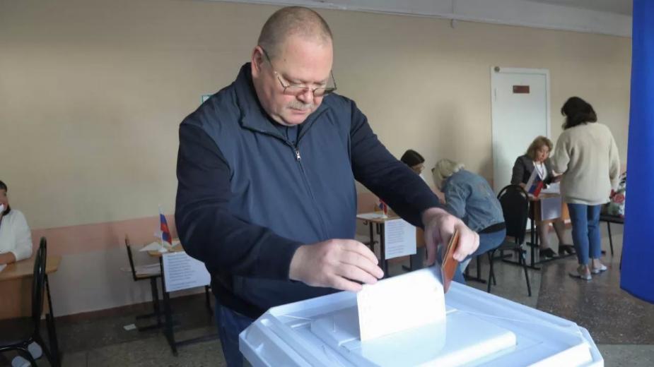 Олег Мельниченко проголосовал на выборах депутатов Пензенской городской Думы