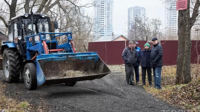 Вадим Супиков помог жителям ул. Кошевого решить проблему с ремонтом дороги