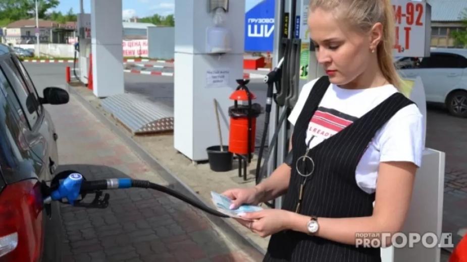 Никогда не заправляйте авто до полного бака - эксперты назвали 3 причины, почему так не стоит делать